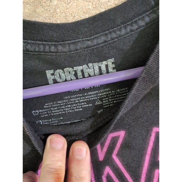 Black Jackpot Loot Llama Fortnite T-Shirt Size: Medium - Picture 3 of 3